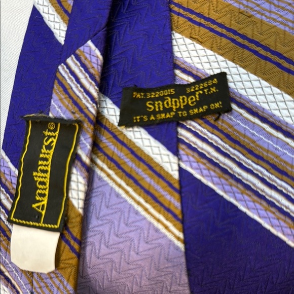 Vintage 1970’s Andhurst Men’s Clip-On, Snapped(TM), Striped Tie, Purple&Gold - Picture 2 of 14